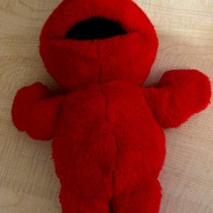Tickle Me Elmo 15” Plush Talking Toy.